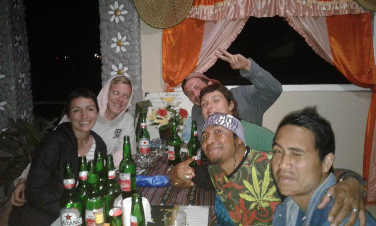 Kristian Homestay Bajawa Екстер'єр фото