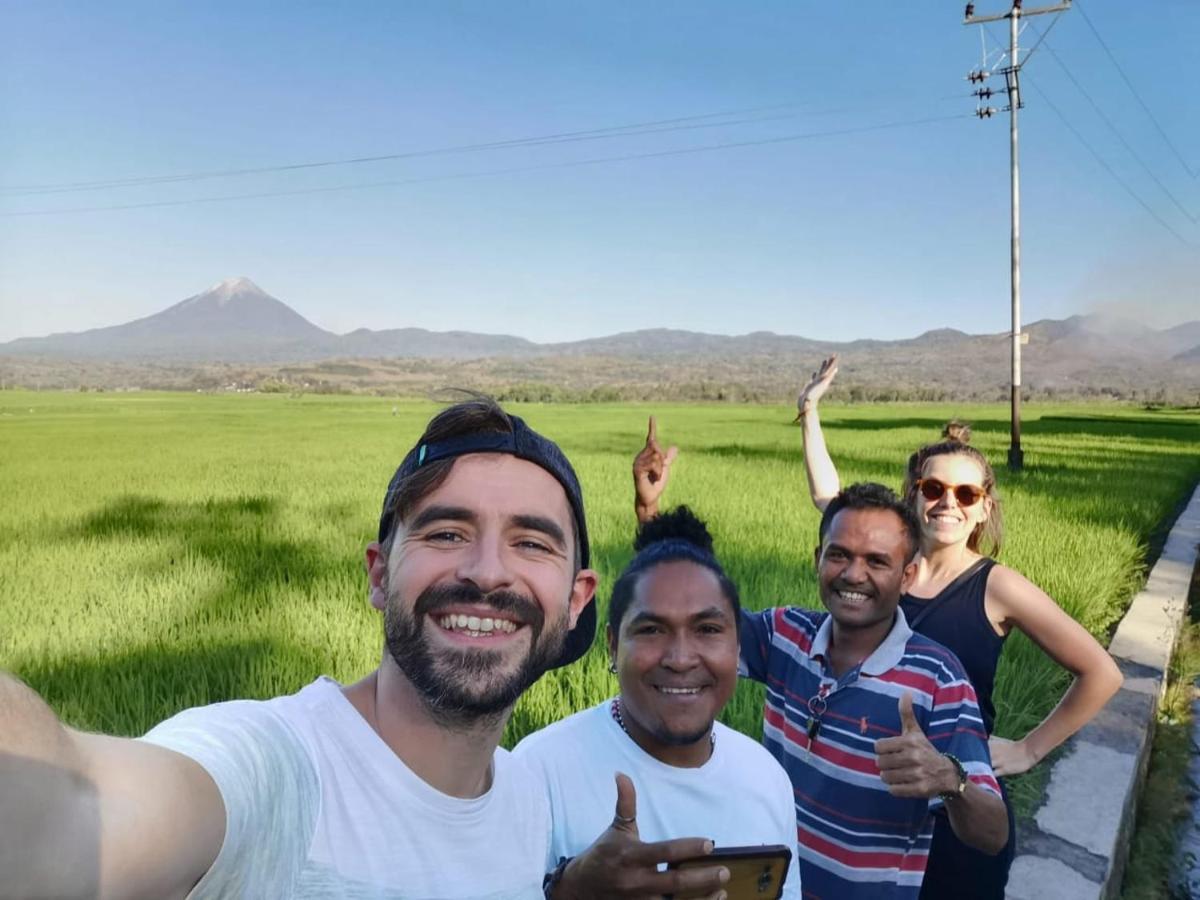 Kristian Homestay Bajawa Екстер'єр фото
