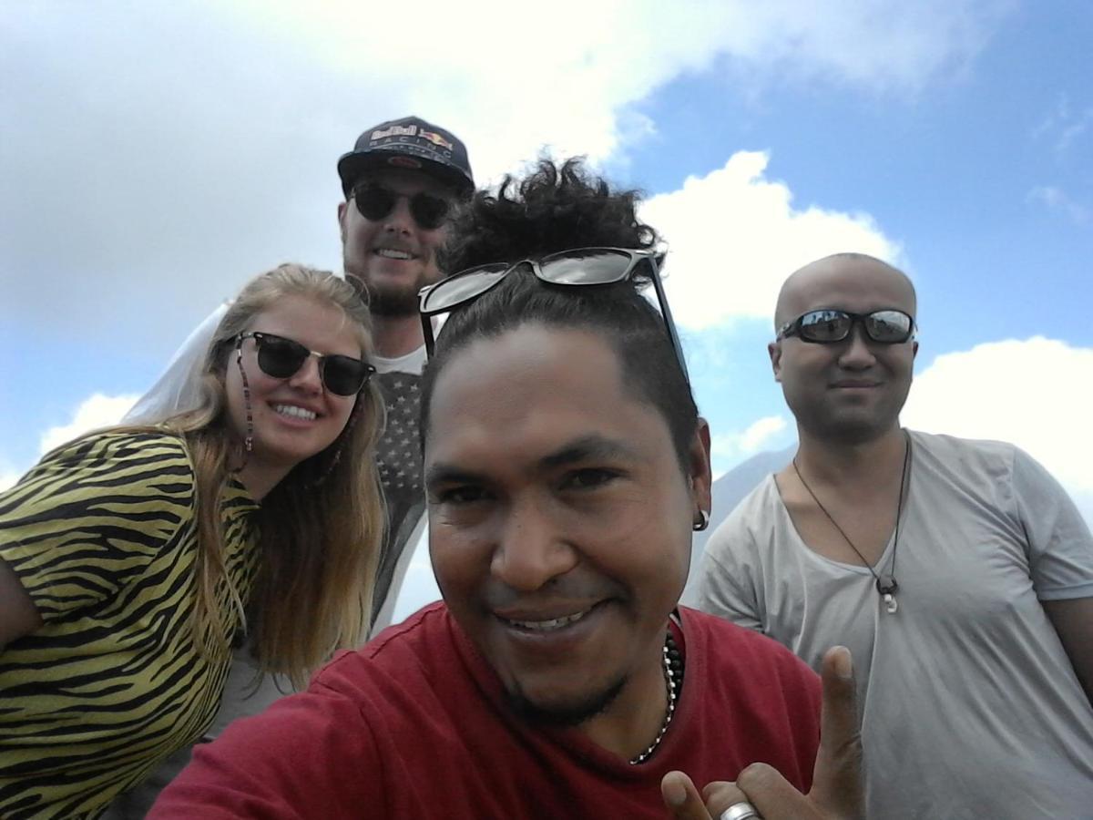 Kristian Homestay Bajawa Екстер'єр фото